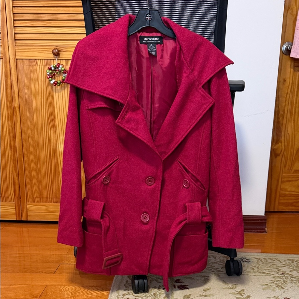 CoffeeShop Women's Vibrant Peacoat